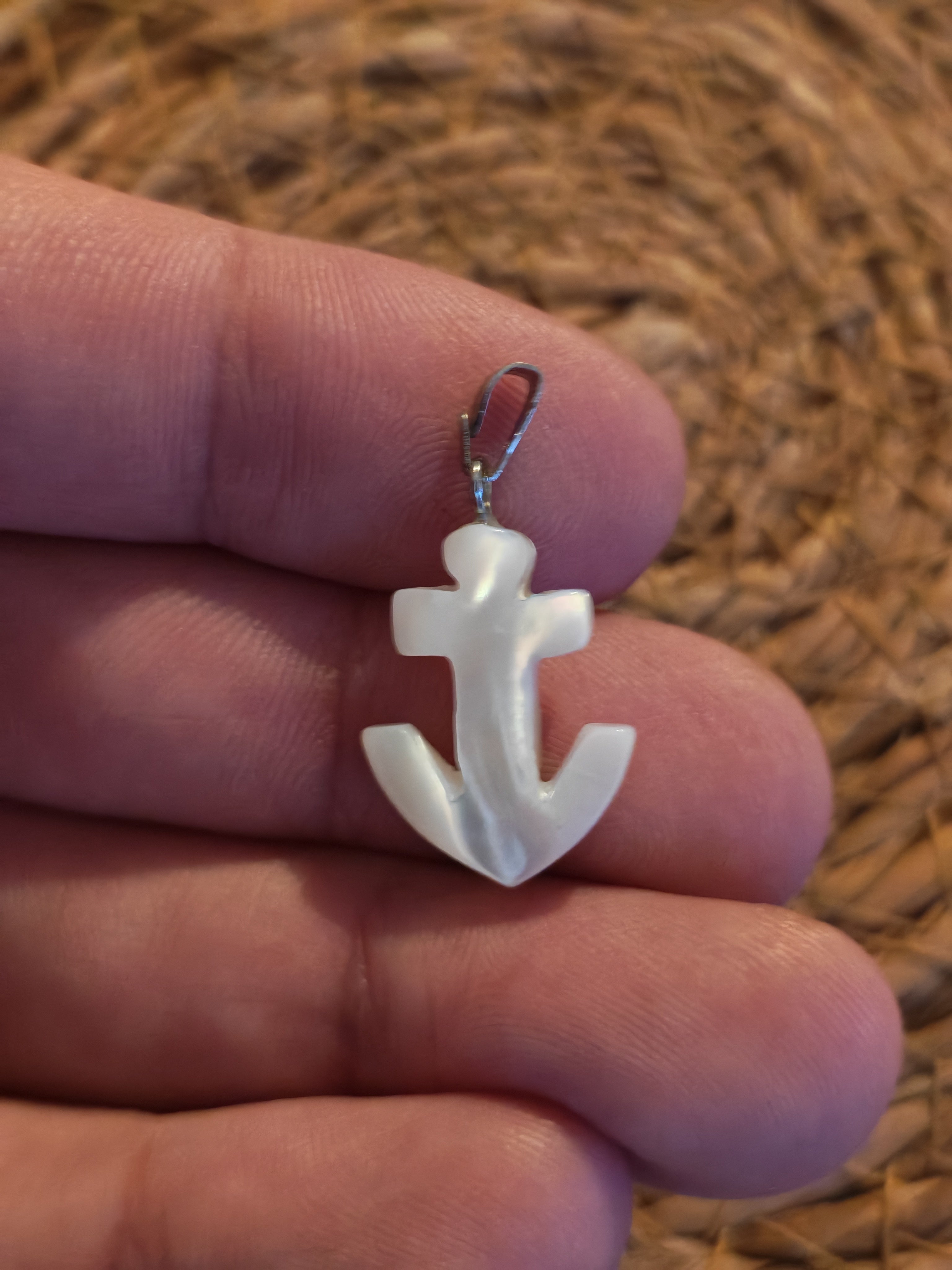 Pendentif Ancre en Nacre