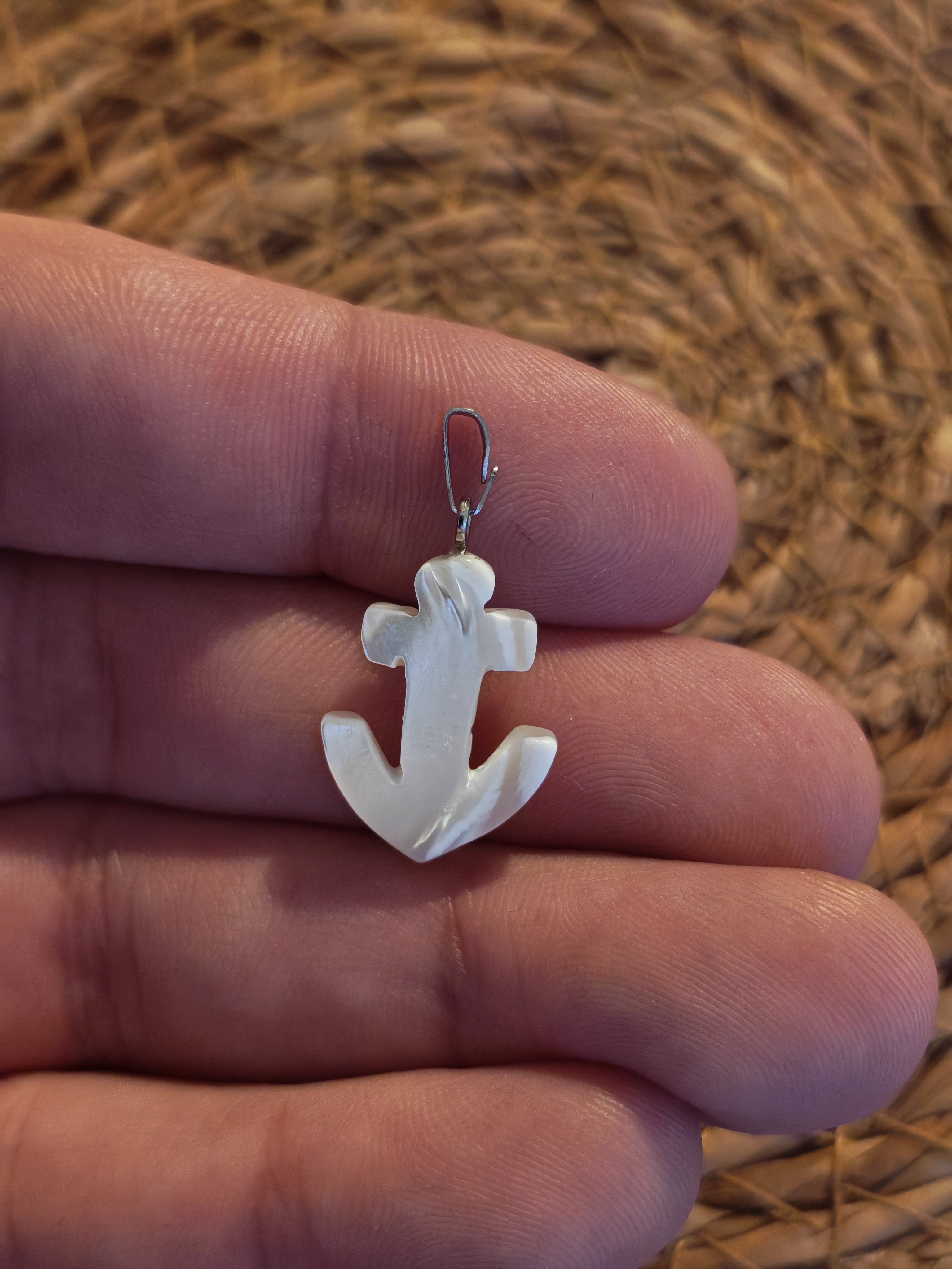 Pendentif Ancre en Nacre